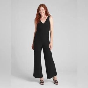 NWT Gap Supersoft Ribbed V-Neck Wide Leg Jumpsuit | Size Small